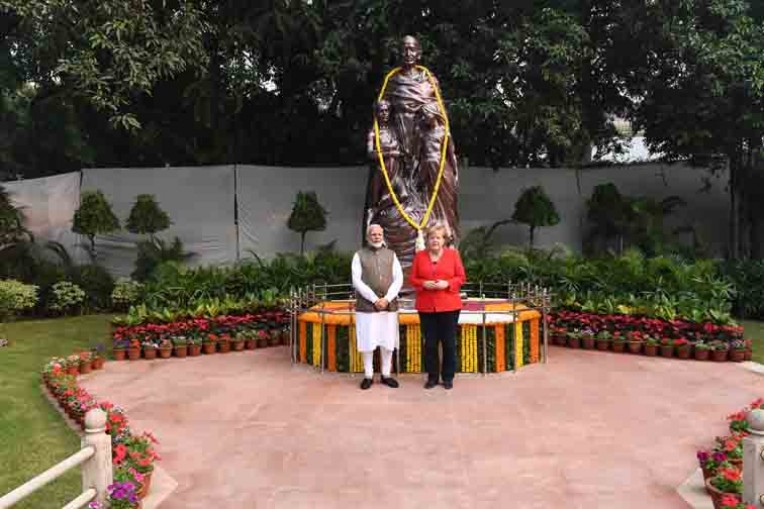 दिल्ली में गांधी स्मृति का दौरा