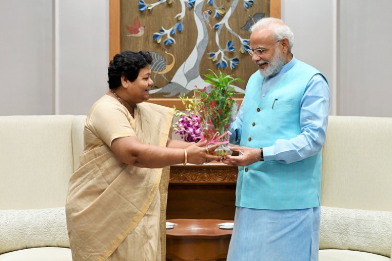 छत्तीसगढ़ की राज्यपाल मोदी से मिलीं