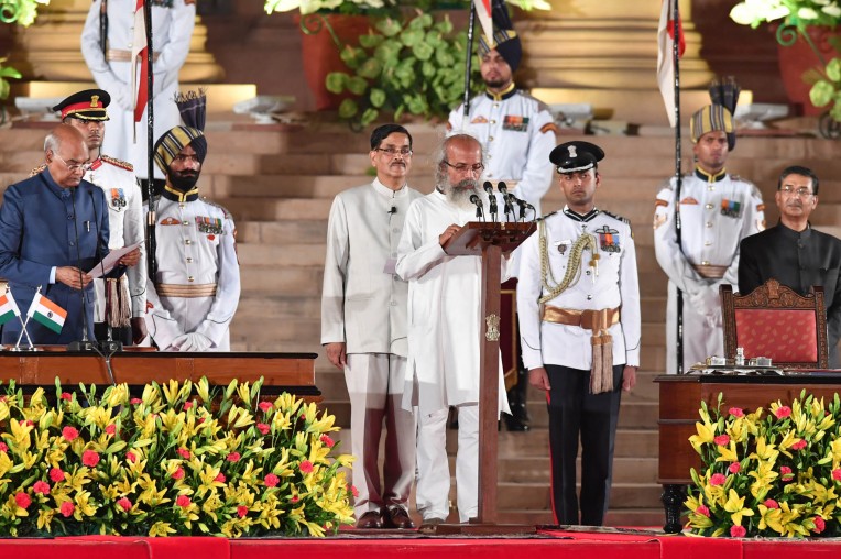 प्रतापचंद्र सारंगी ने ली शपथ