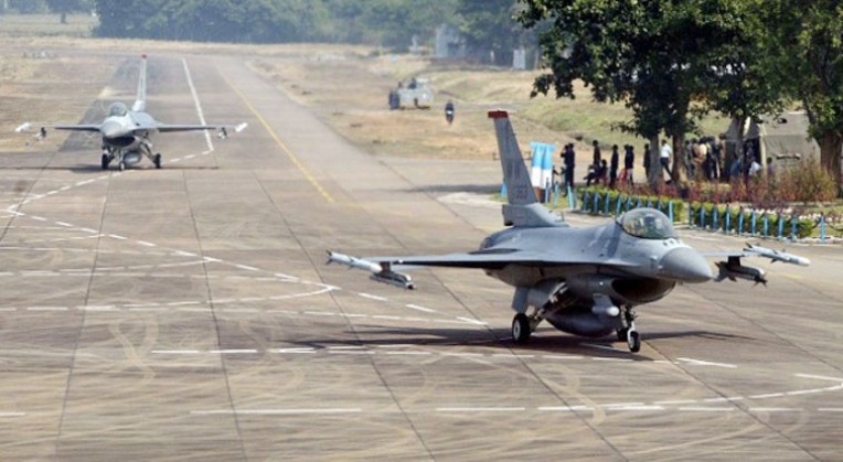 अमेरिकी व भारतीय वायुसेना अभ्यास