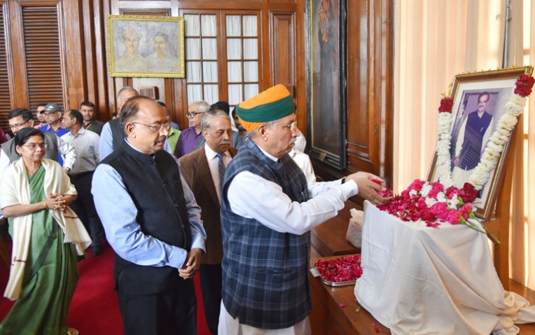 अनंत कुमार को श्रद्धासुमन अर्पित