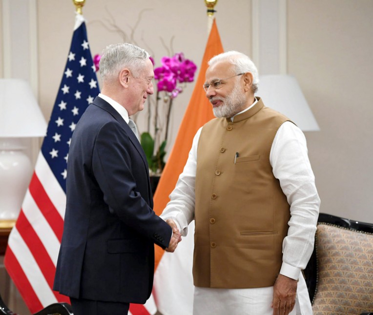 अमेरिकी रक्षा सचिव से मोदी की भेंट