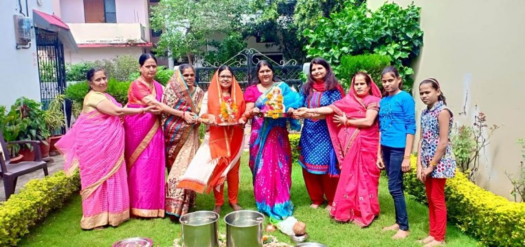 भोपाल में घरों में हुआ गणेश मूर्ति विसर्जन