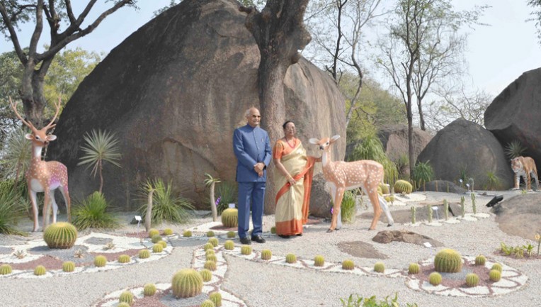 राष्ट्रपति निलयम में कोविंद