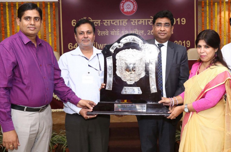 रेलवे को रनिंग एफिशिएंसी शिल्ड