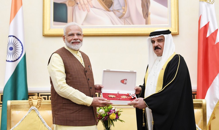 प्रधानमंत्री मोदी बहरीन में सम्मानित