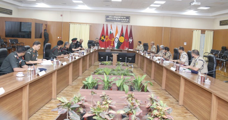 सेना की लखनऊ मध्य कमान में सम्मेलन