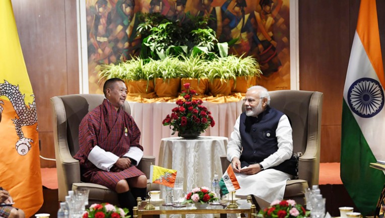 दशो शेरिंग वांगचुक मोदी से मिले