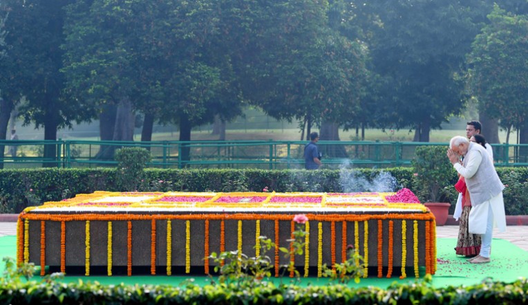 प्रधानमंत्री की लालबहादुर शास्त्री को श्रद्धांजलि